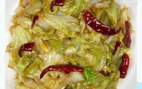 辣白菜的做法视频（凉拌酸辣白菜的做法视频）