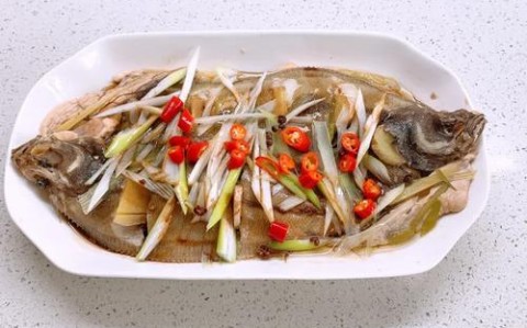 偏口鱼的做法（清蒸偏口鱼的做法）