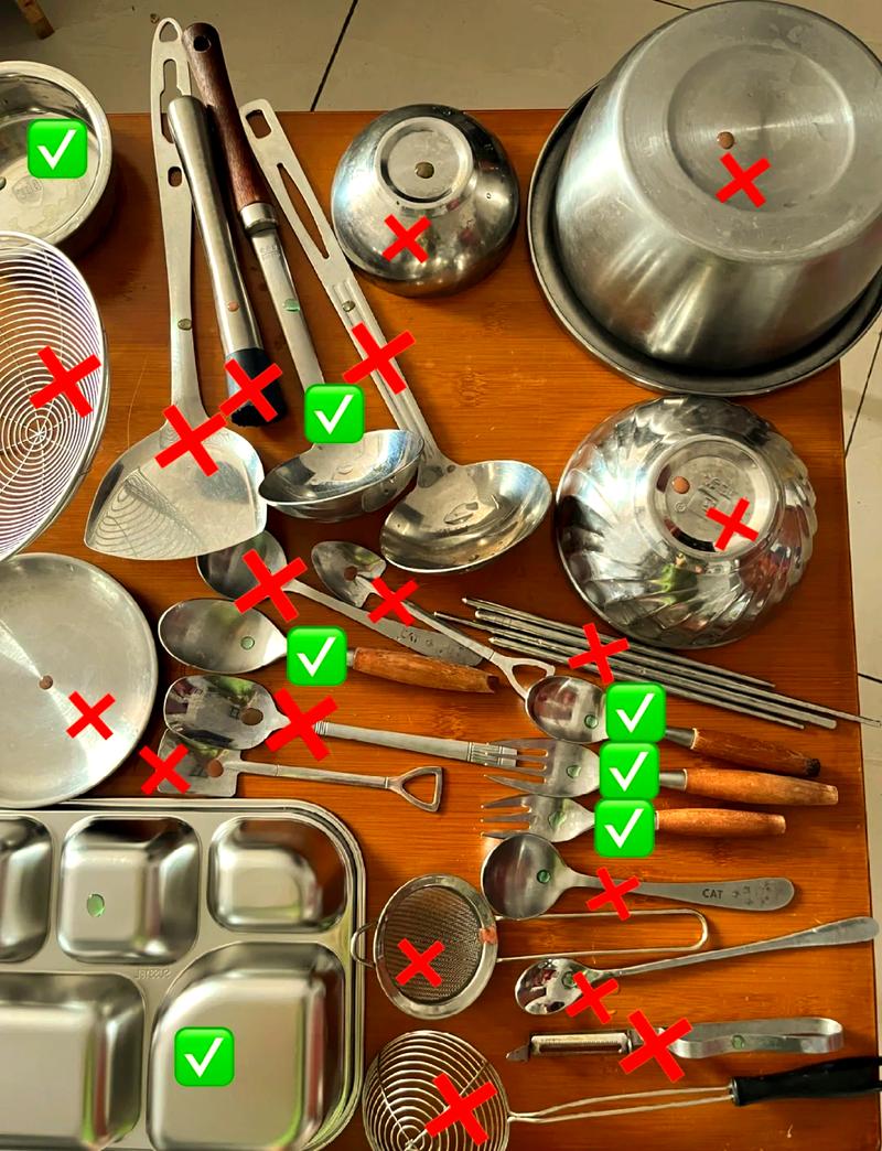 不锈钢餐具（不锈钢餐具的危害）