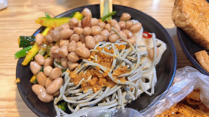 山野菜杂面条的做法(李记山野菜杂面条做法)