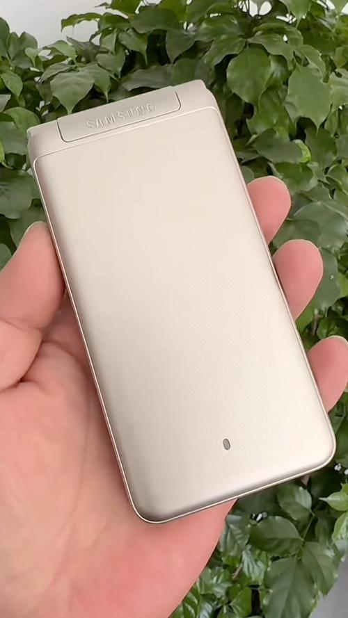 三星翻盖手机大全图片及报价（三星翻盖手机大全图片及报价表）