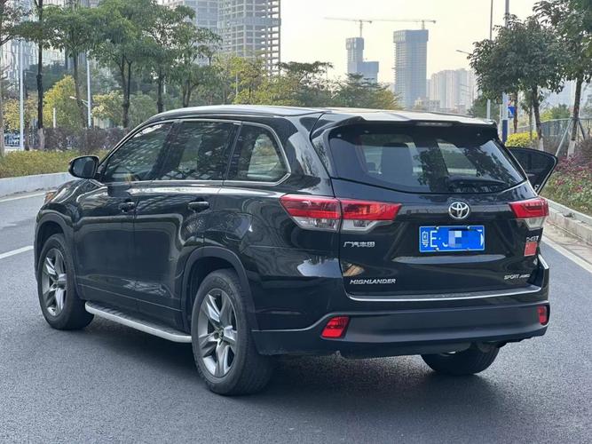 汉兰达汽车(汉兰达汽车图片大全)