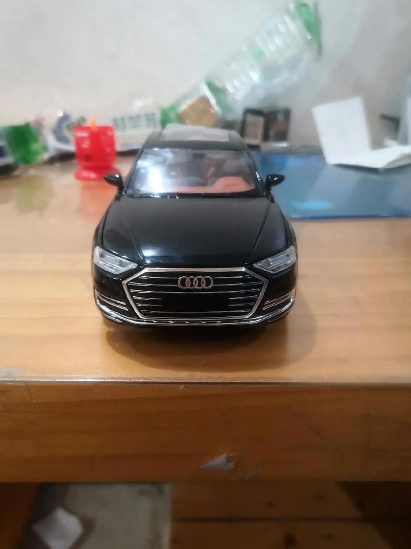 奥迪a8汽车（奥迪A8汽车模型）