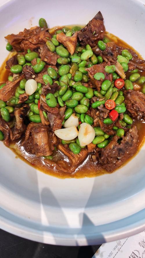 烧鸡的做法（毛豆烧鸡的做法）