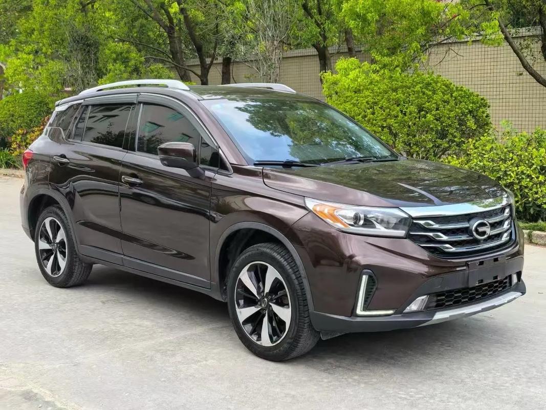 传奇汽车(传奇汽车图标图片)