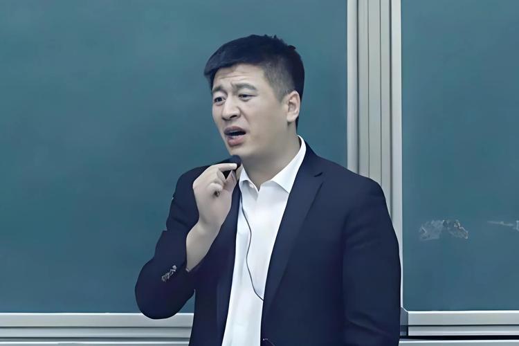 张雪峰最不建议上的211（张雪峰给211大学排名）